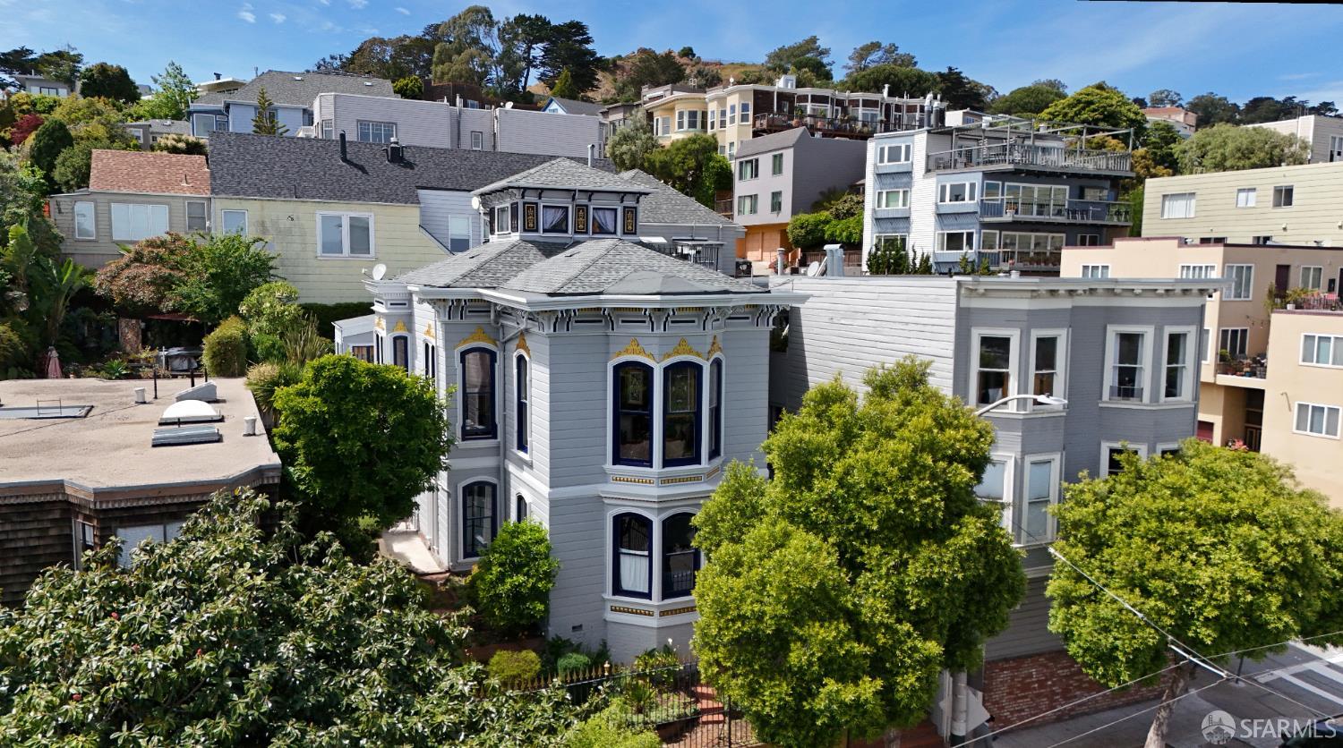 300 Castro Street