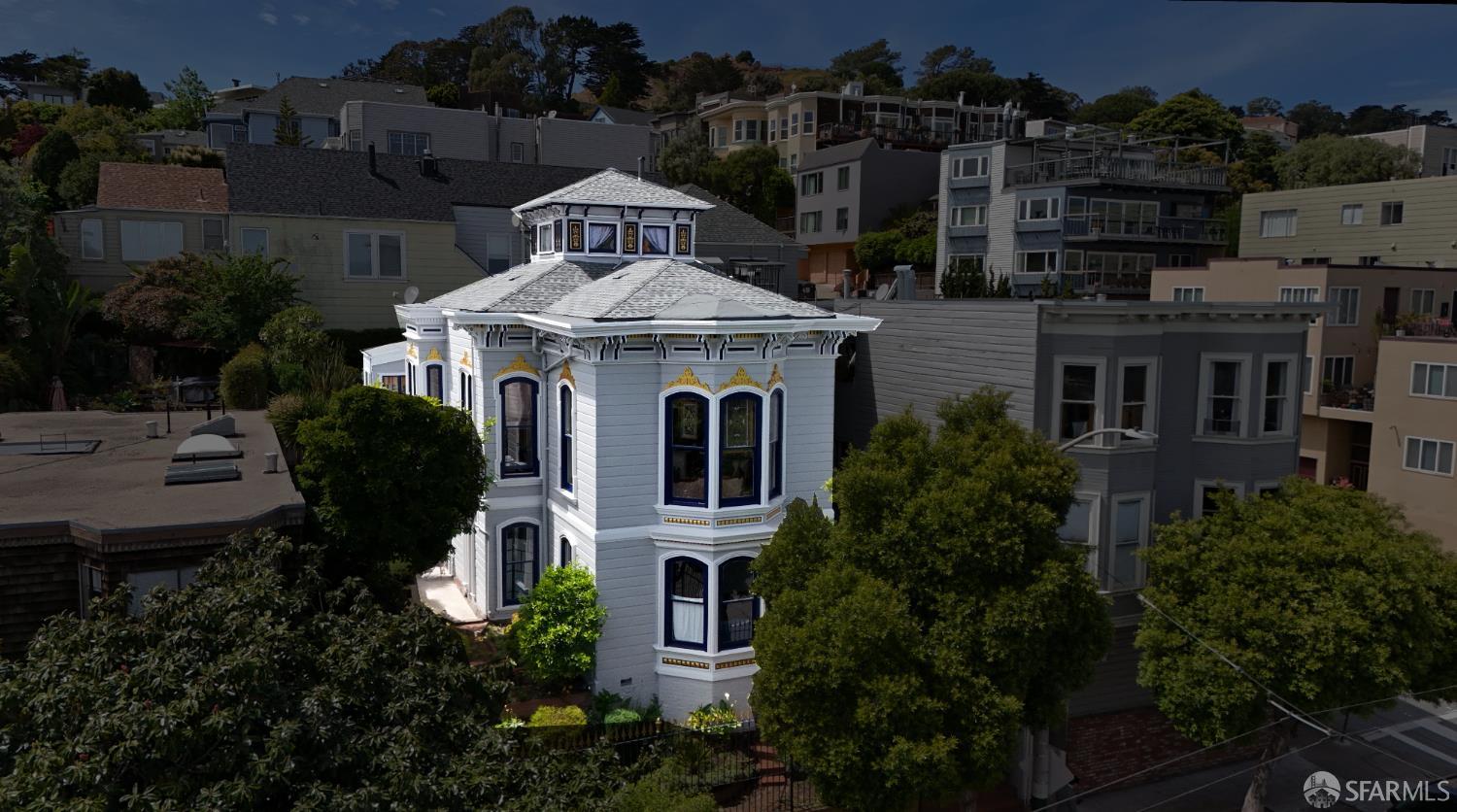 300 Castro Street