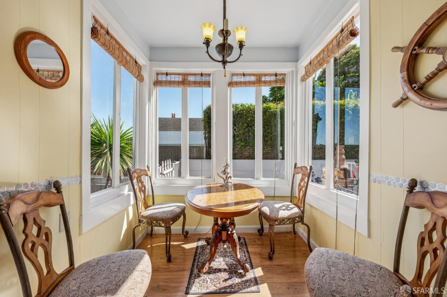 300 Castro Street