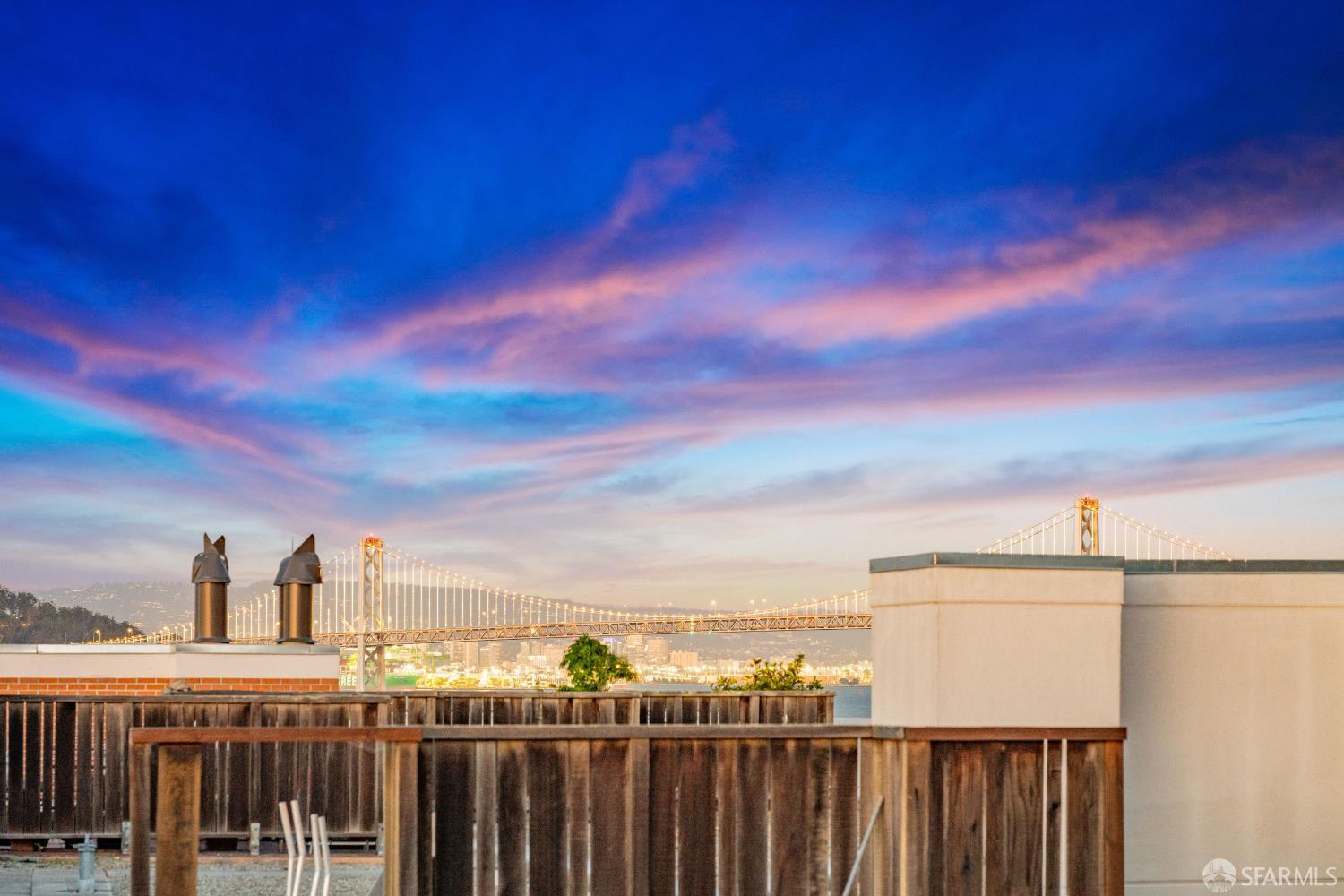 101 Lombard Street # 901W