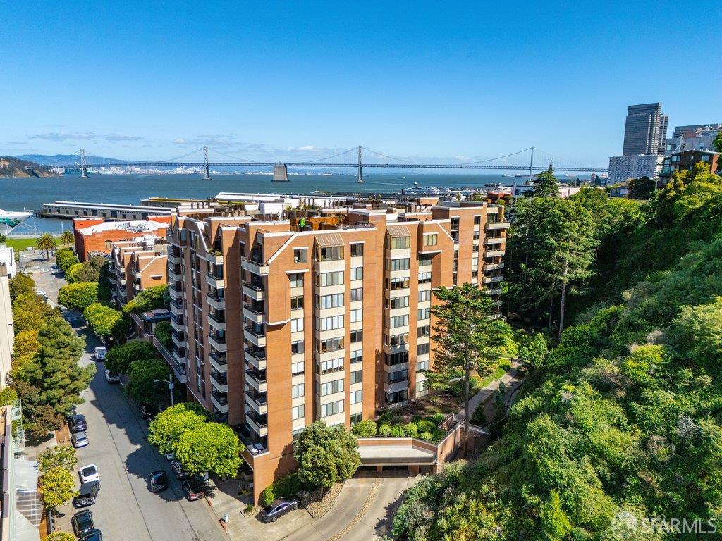 101 Lombard Street # 901W