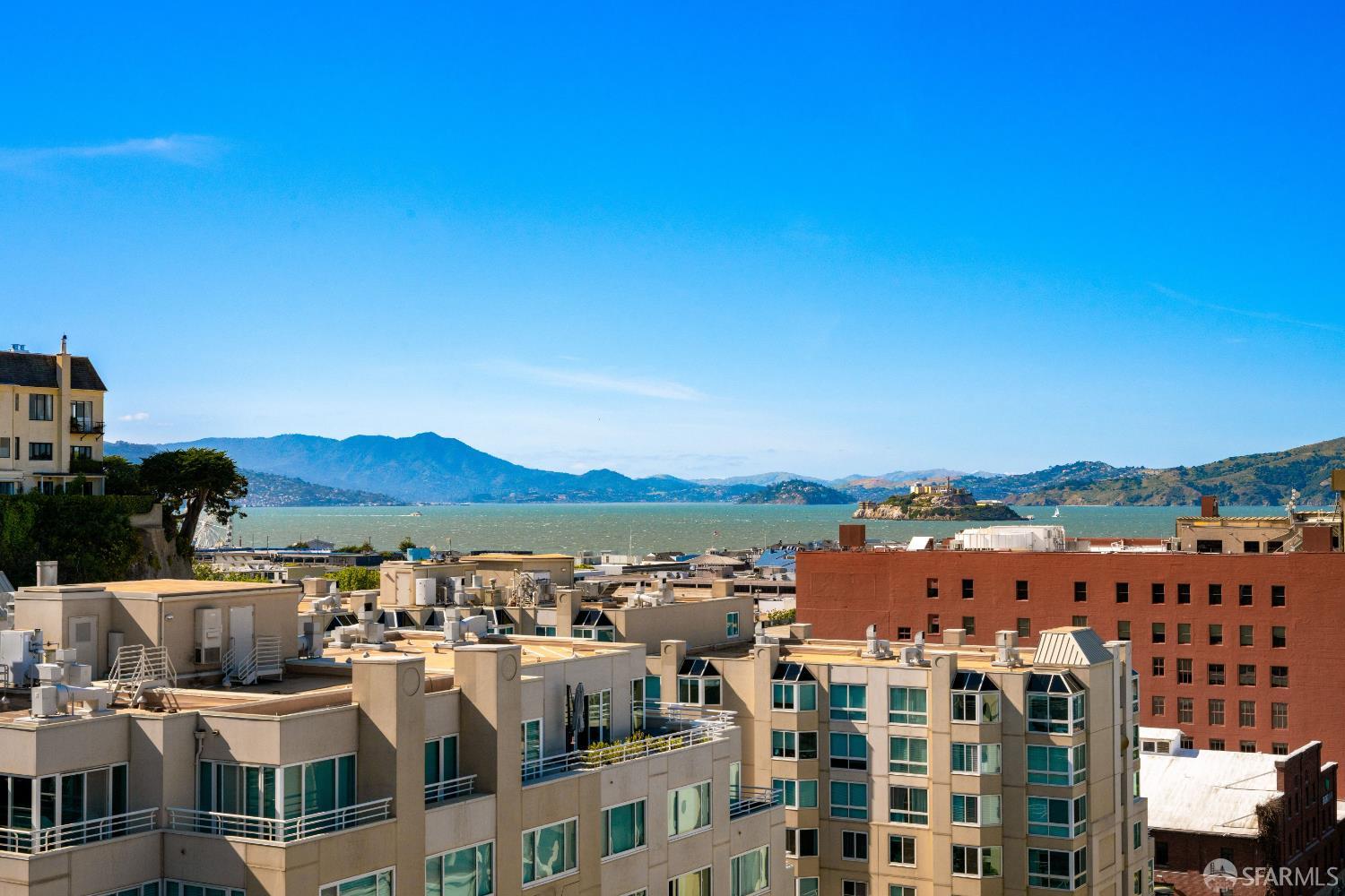 101 Lombard Street # 901W