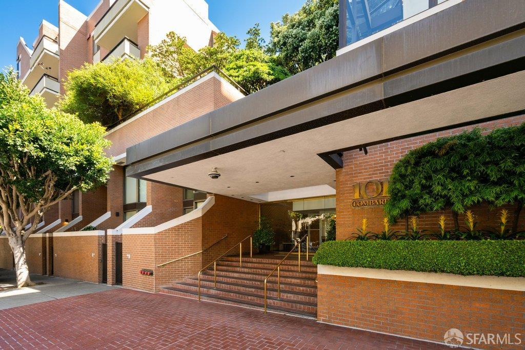 101 Lombard Street # 901W