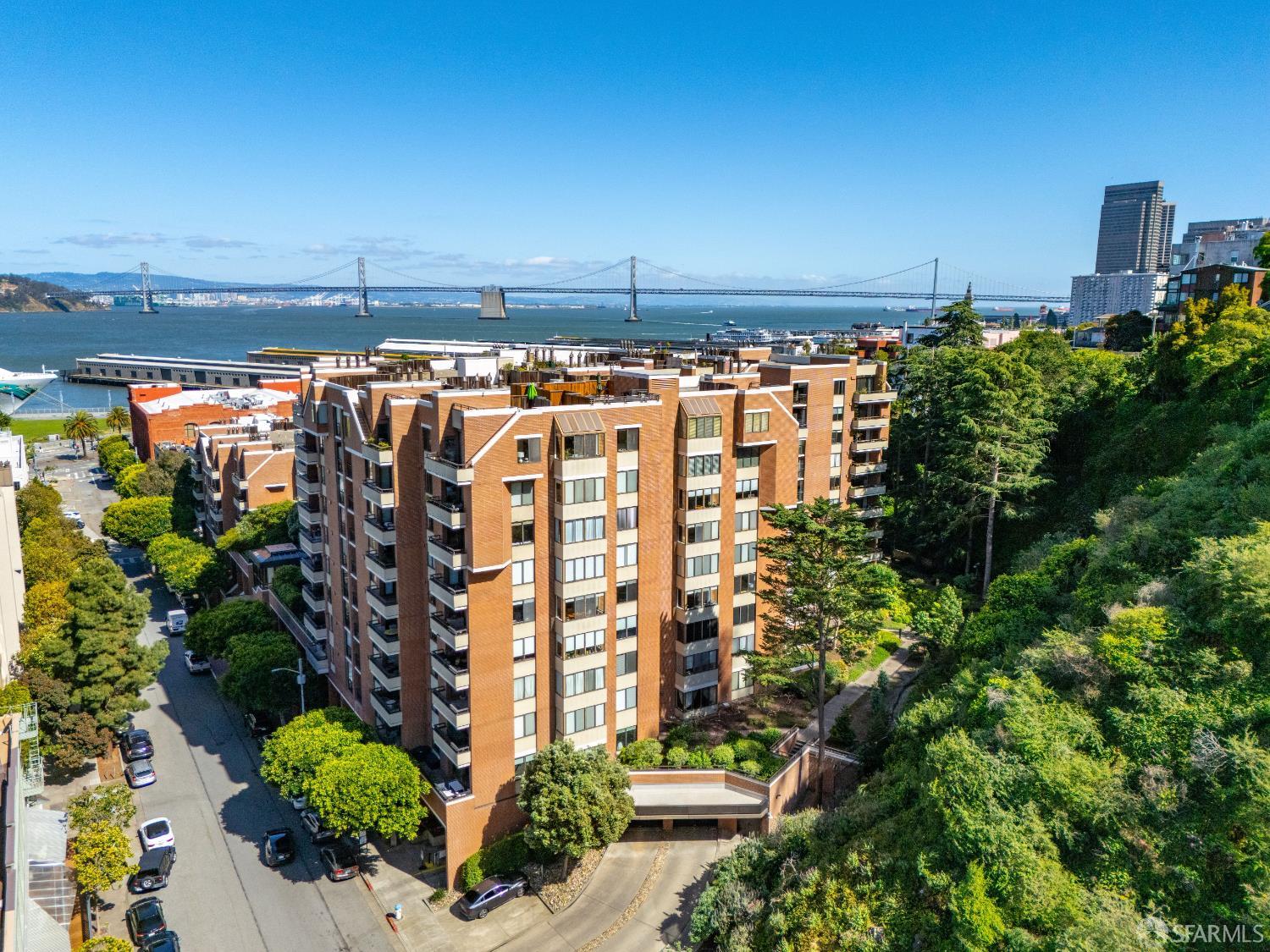 101 Lombard Street # 901W