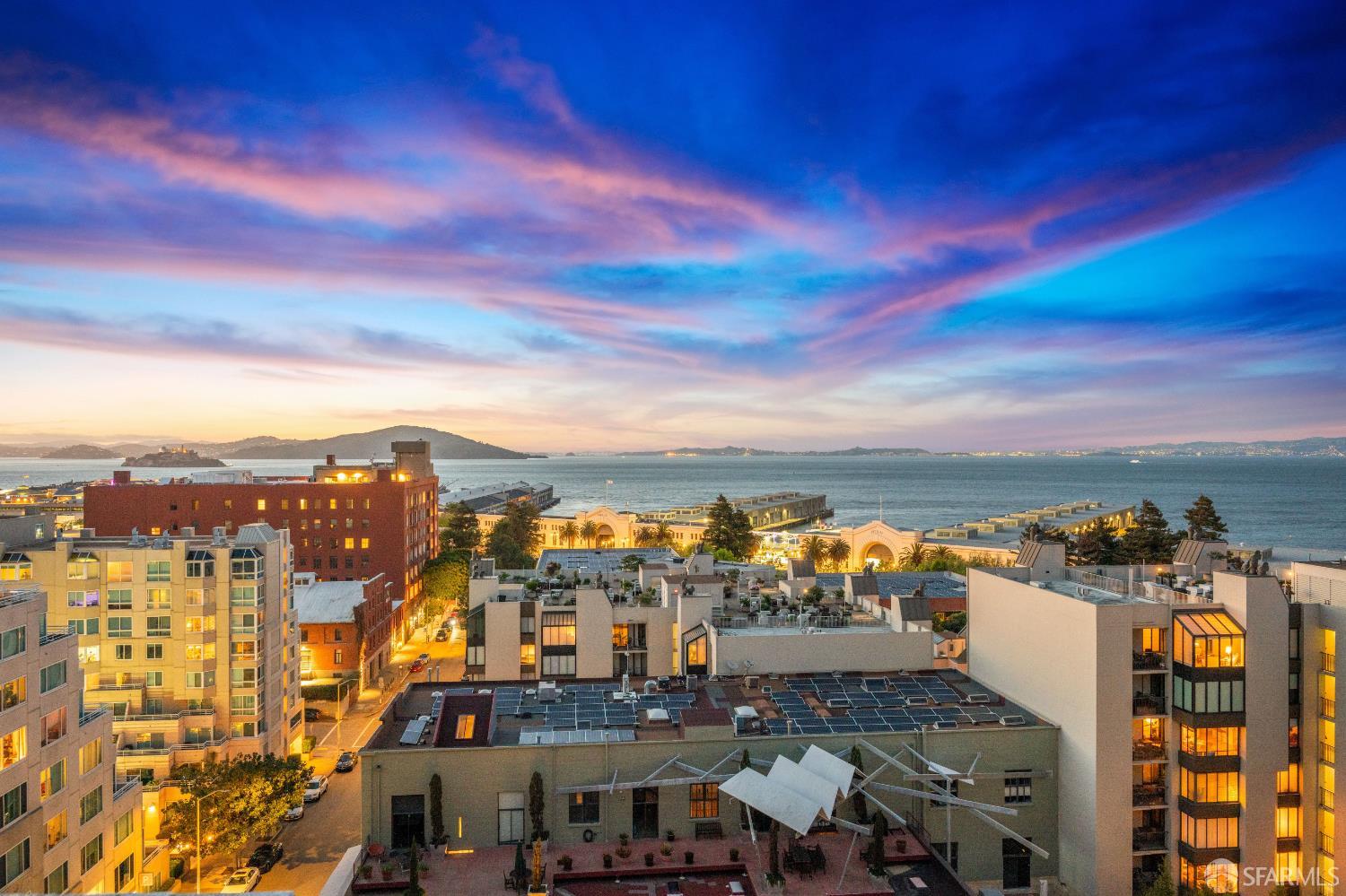 101 Lombard Street # 901W