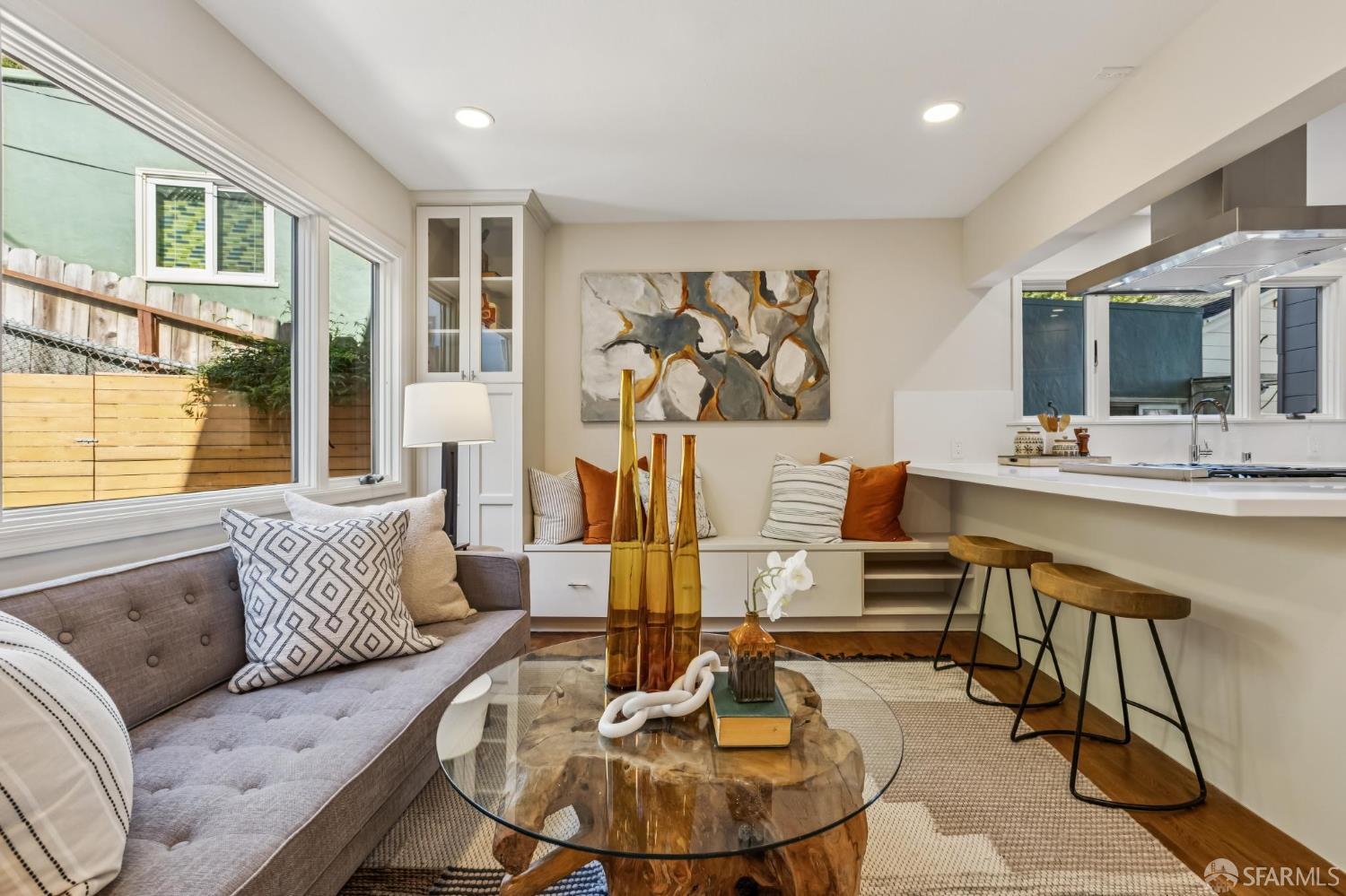 34 Dorantes Avenue