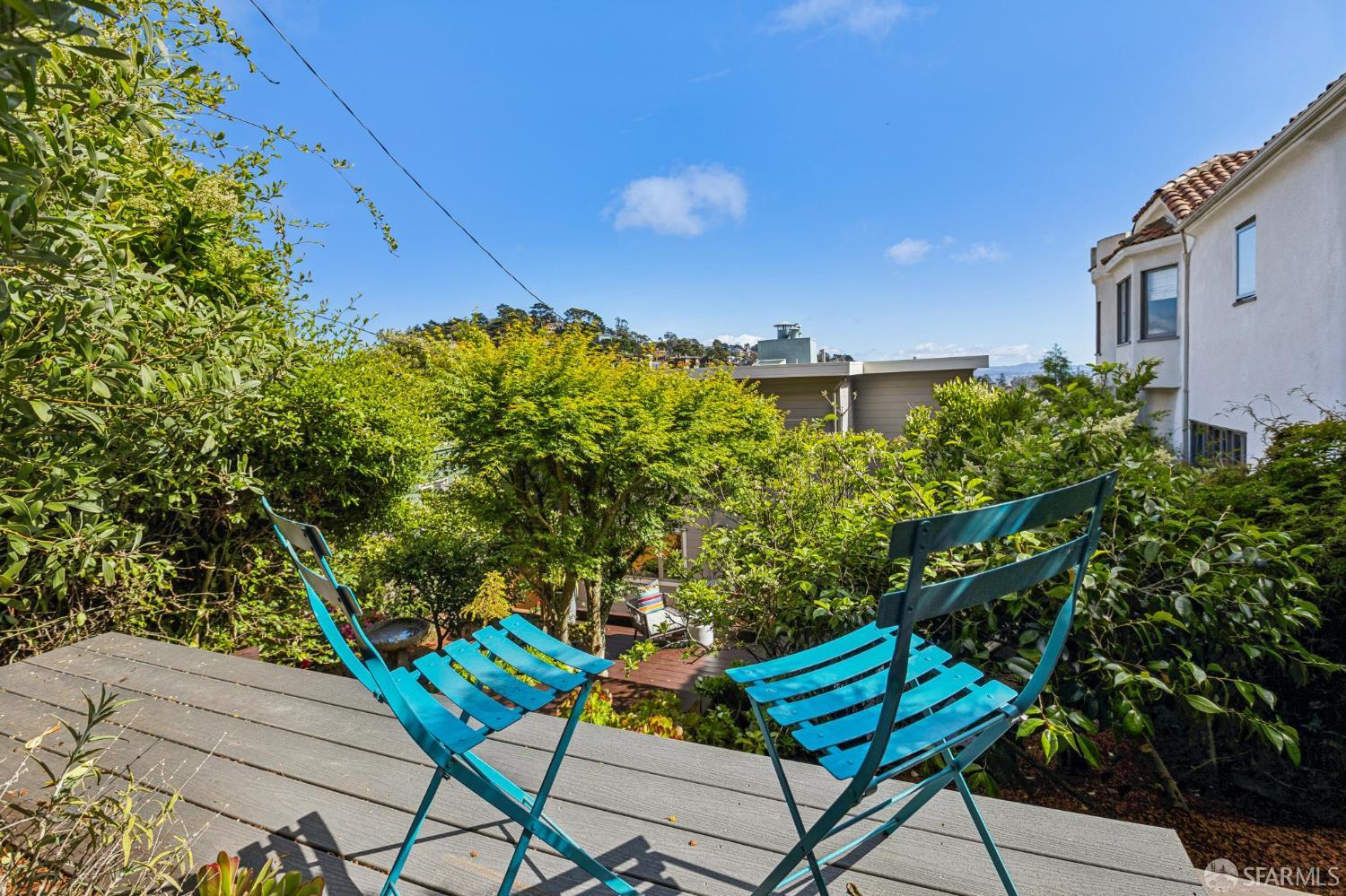 34 Dorantes Avenue