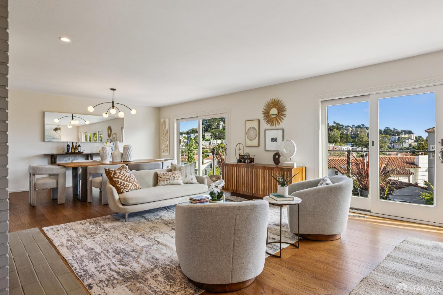 34 Dorantes Avenue