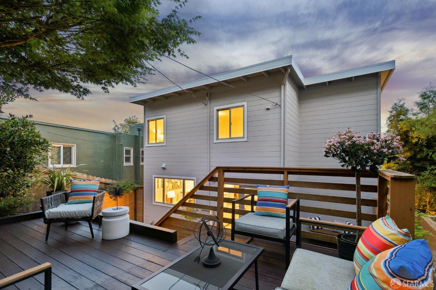 34 Dorantes Avenue