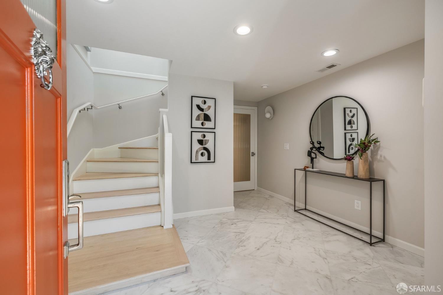 44 Nordhoff Street