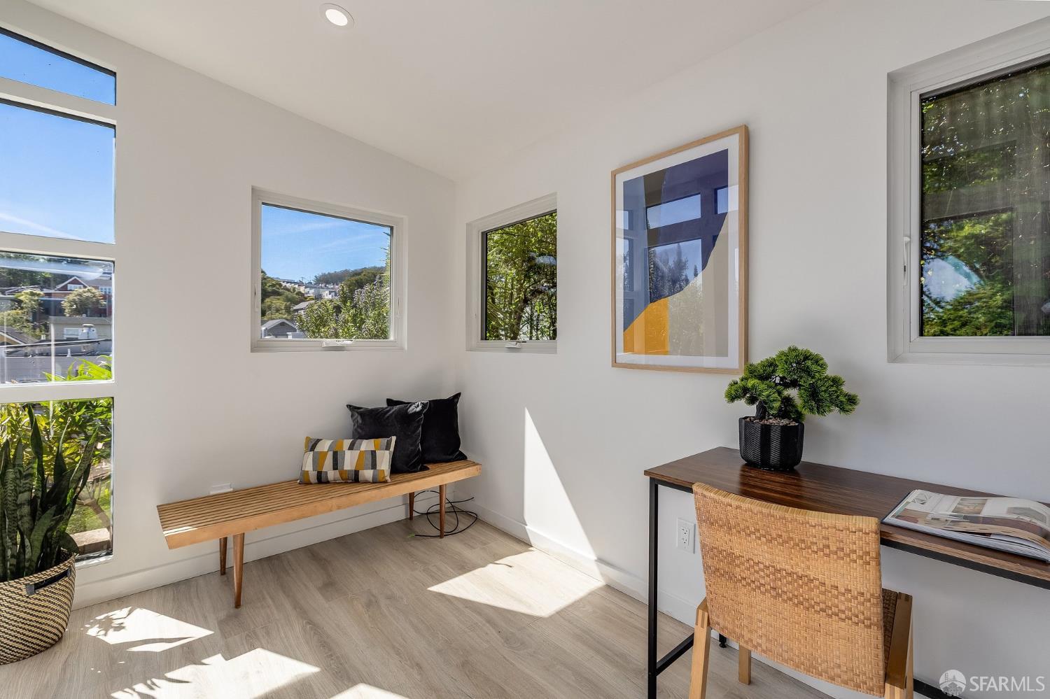 44 Nordhoff Street