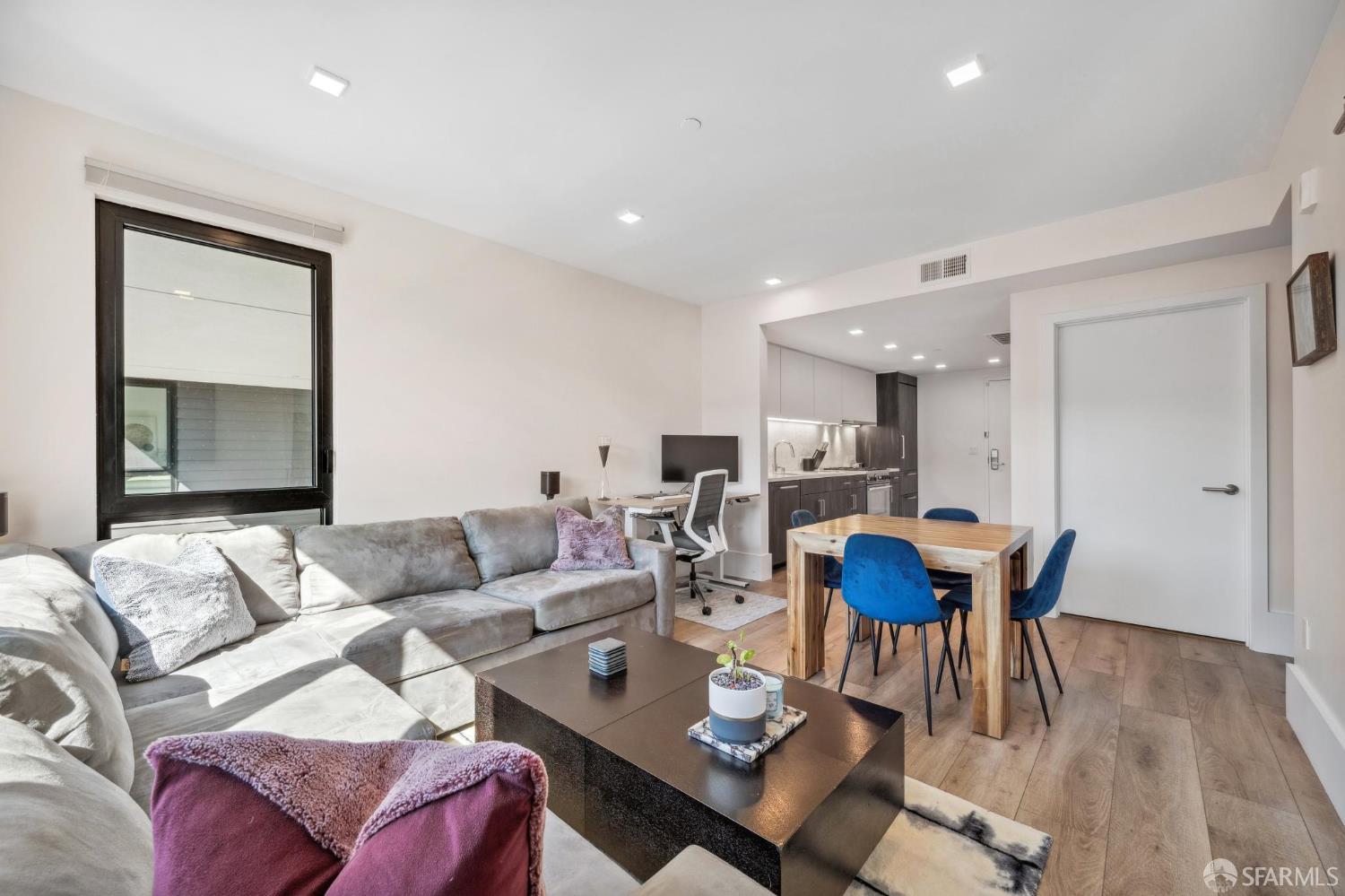 1288 Howard Street # 417