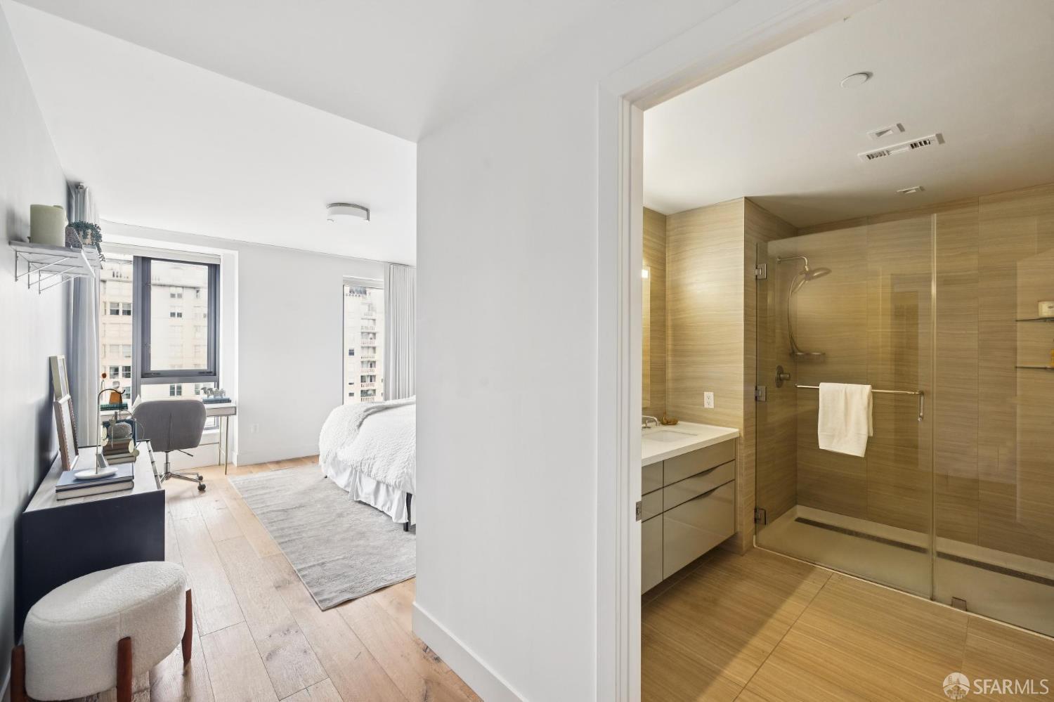 1450 Franklin Street # 902