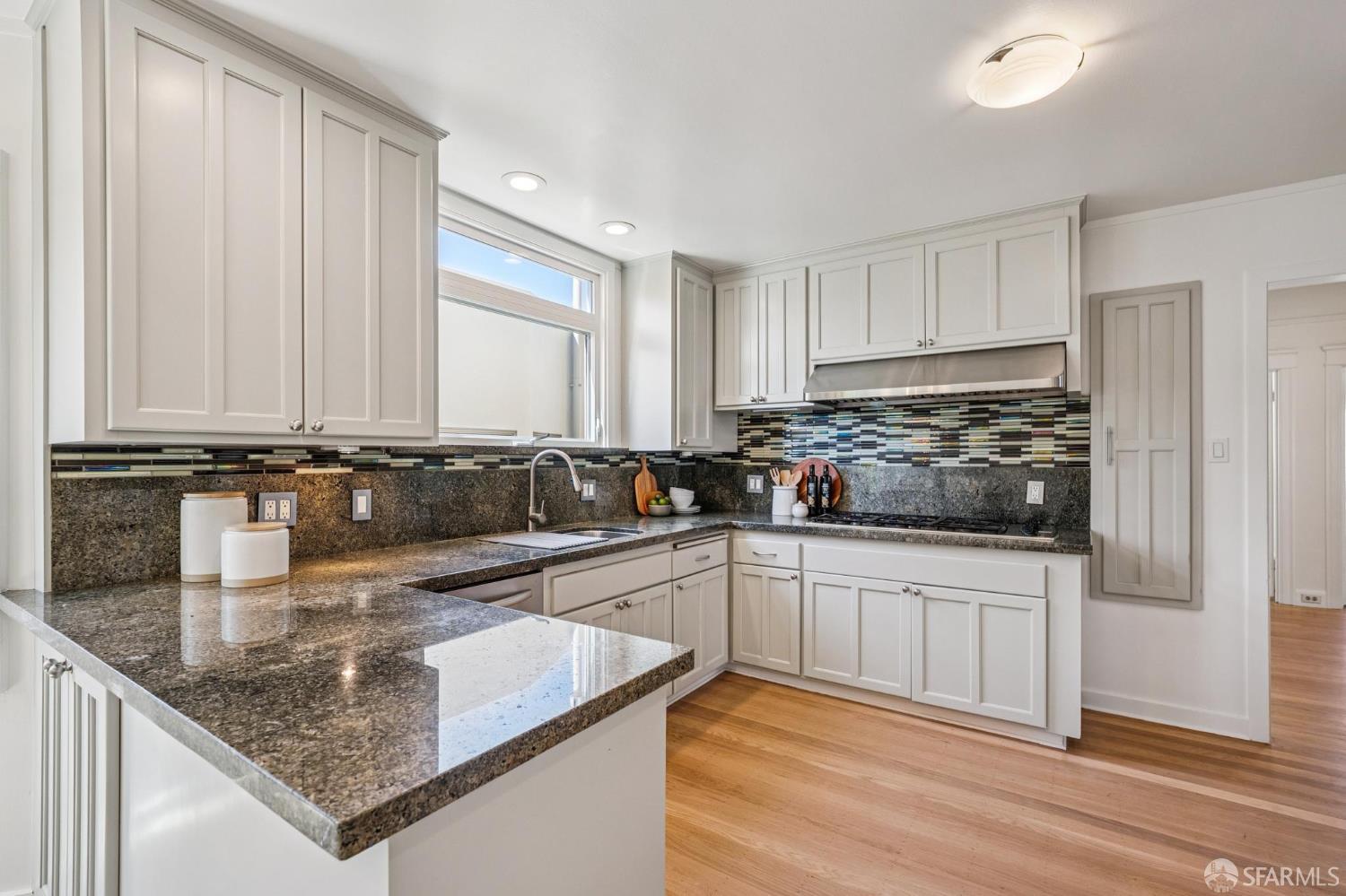 374 San Benito Way