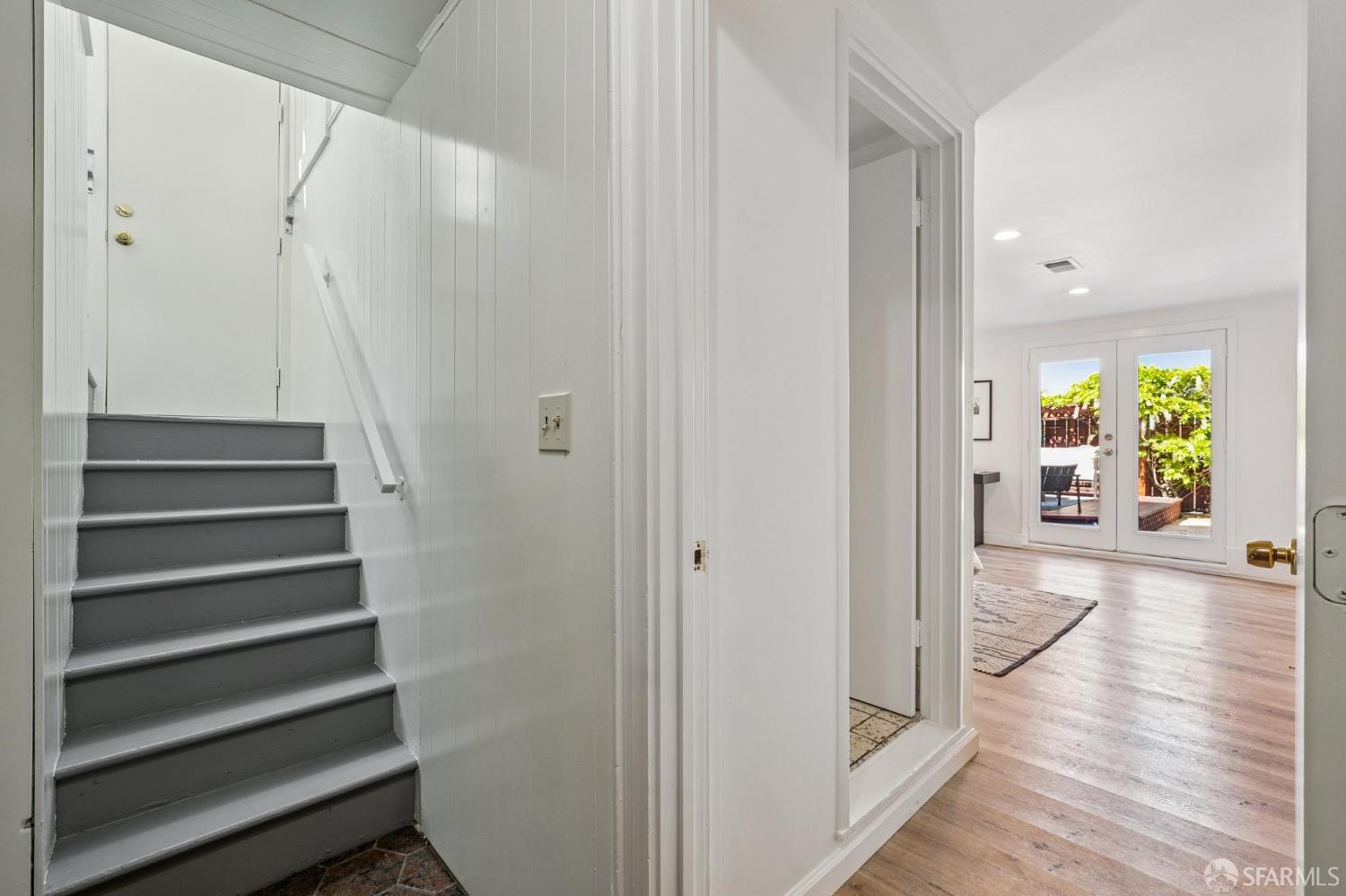 374 San Benito Way