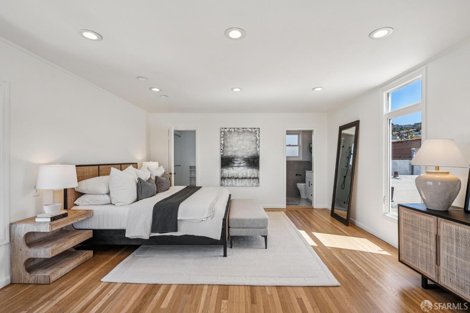 374 San Benito Way
