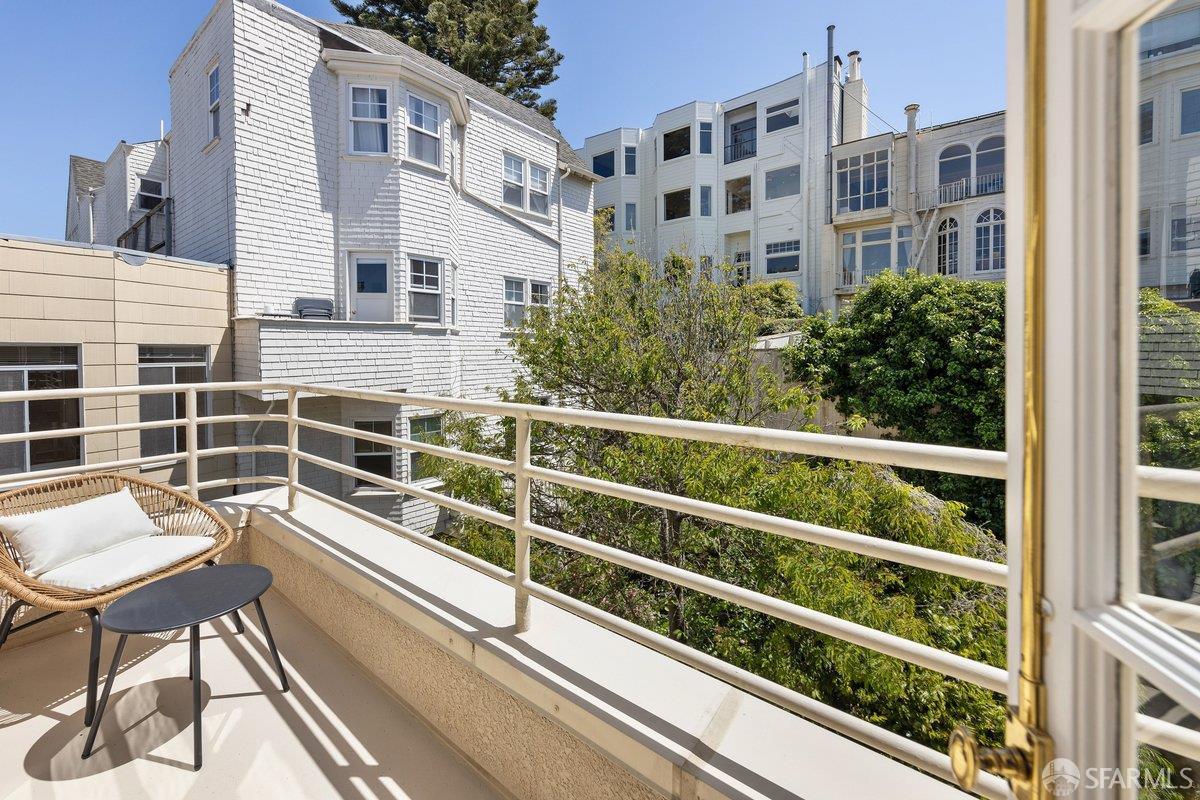2139 Green Street # I