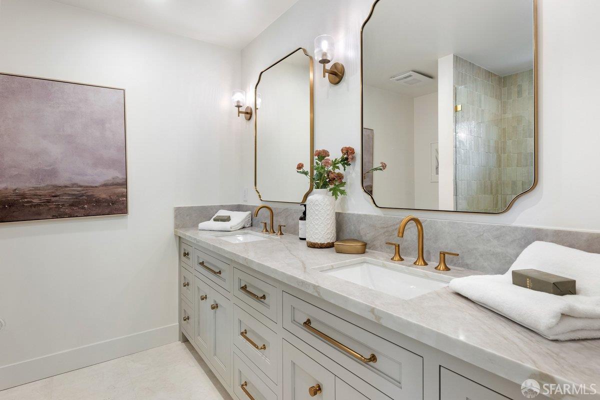 2627 14th Avenue