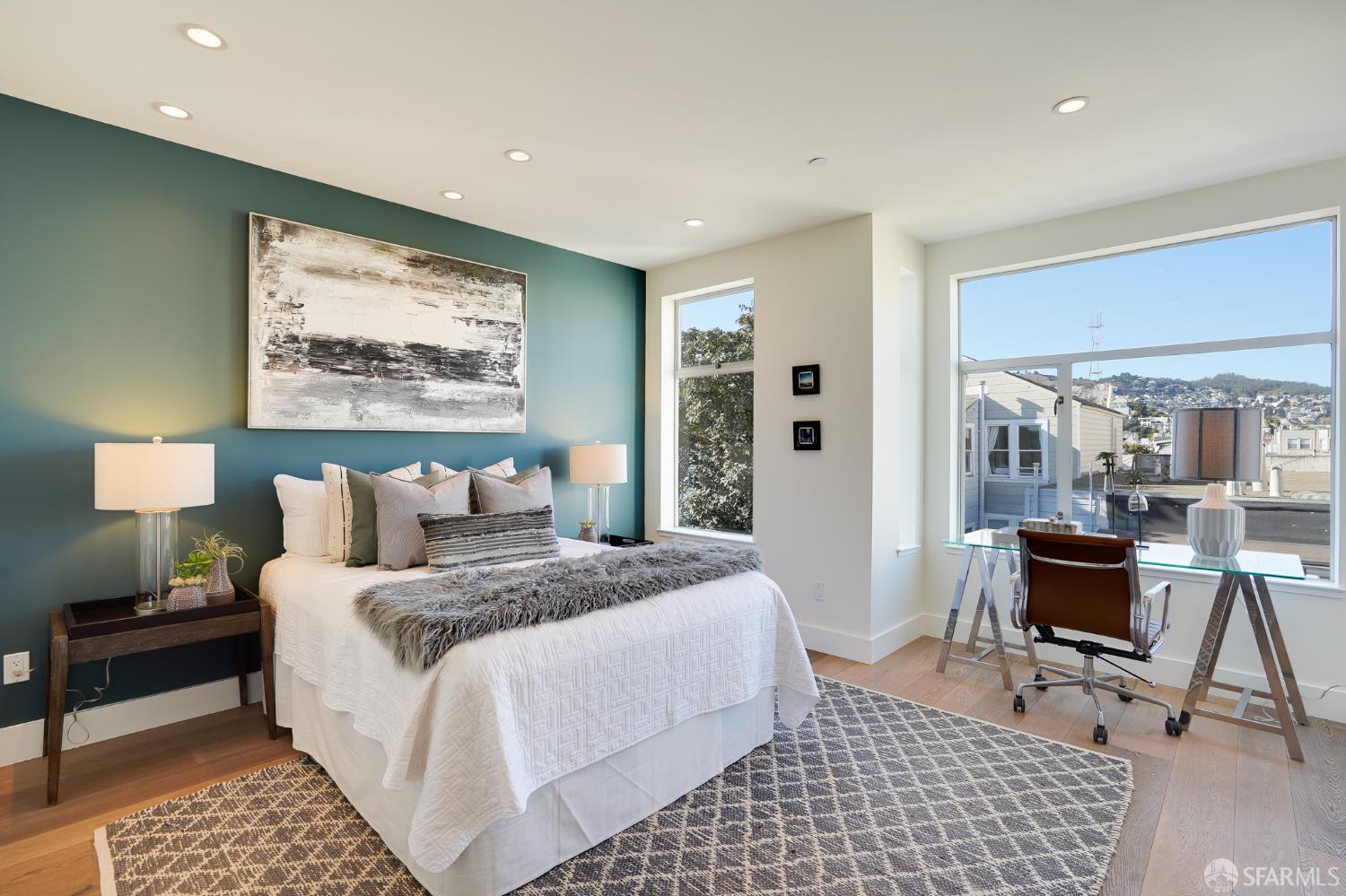 736 Valencia Street # 301