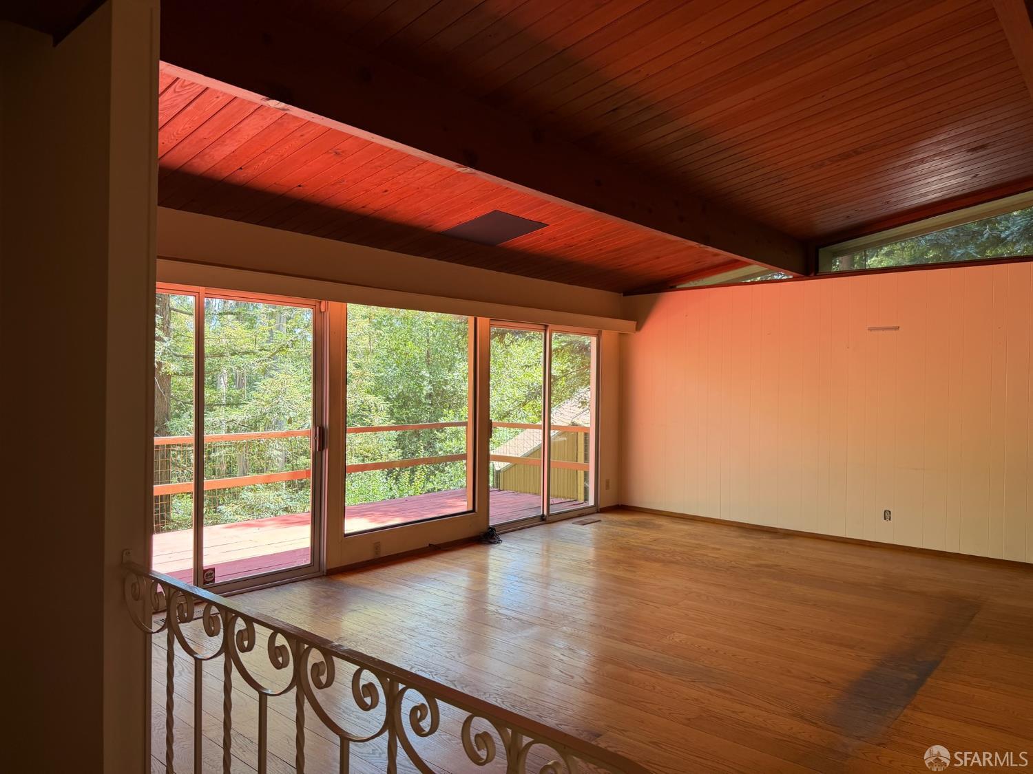 7101 Pinehaven Road