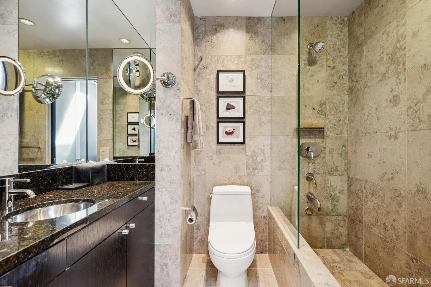 3190 Sacramento Street
