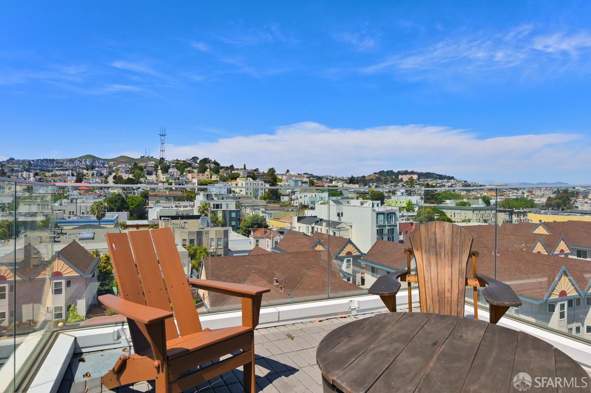 45 Bartlett Street # 602
