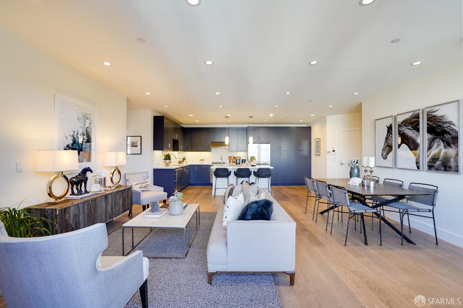736 Valencia Street # 501