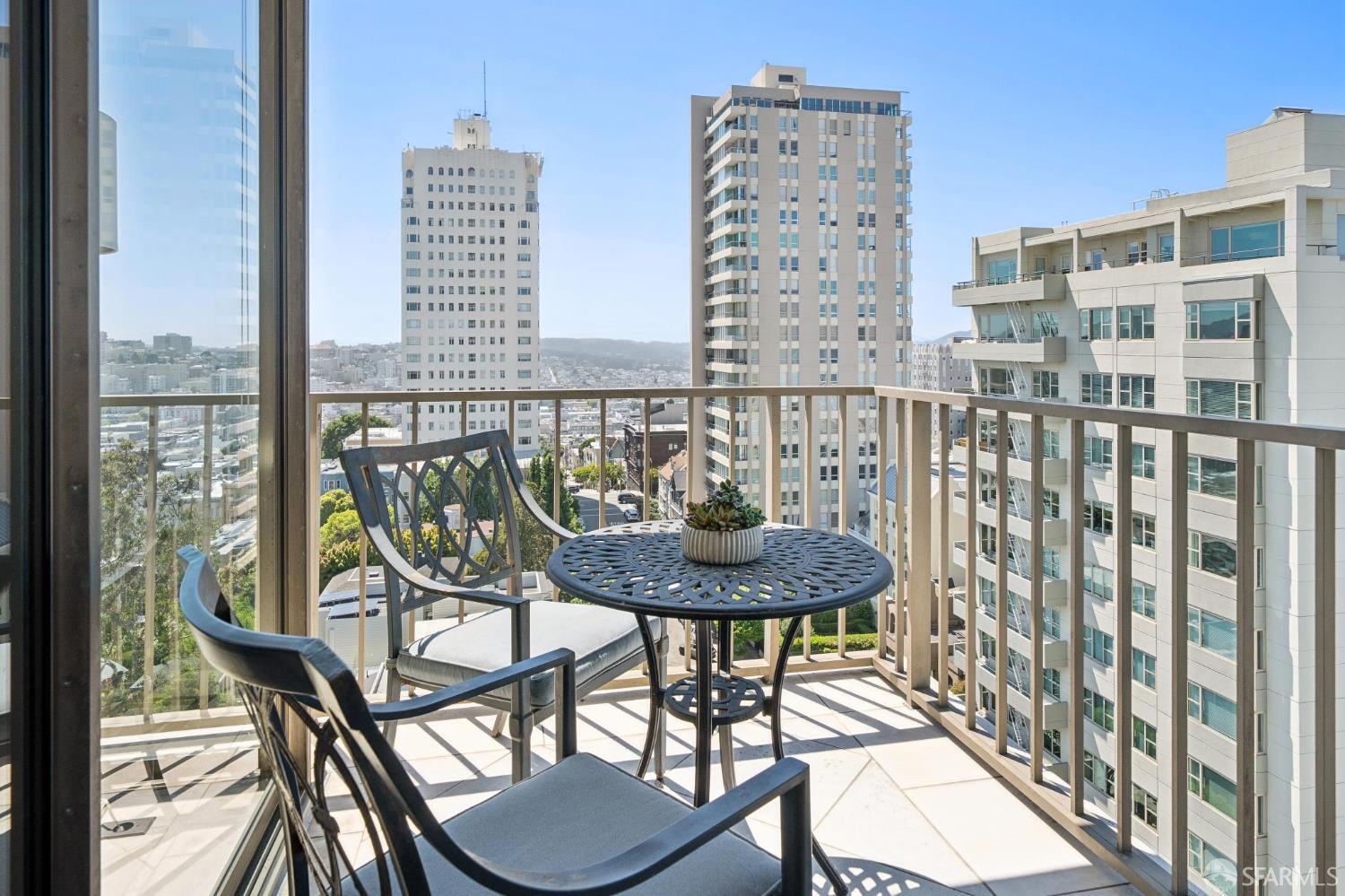 999 Green Street # 1501