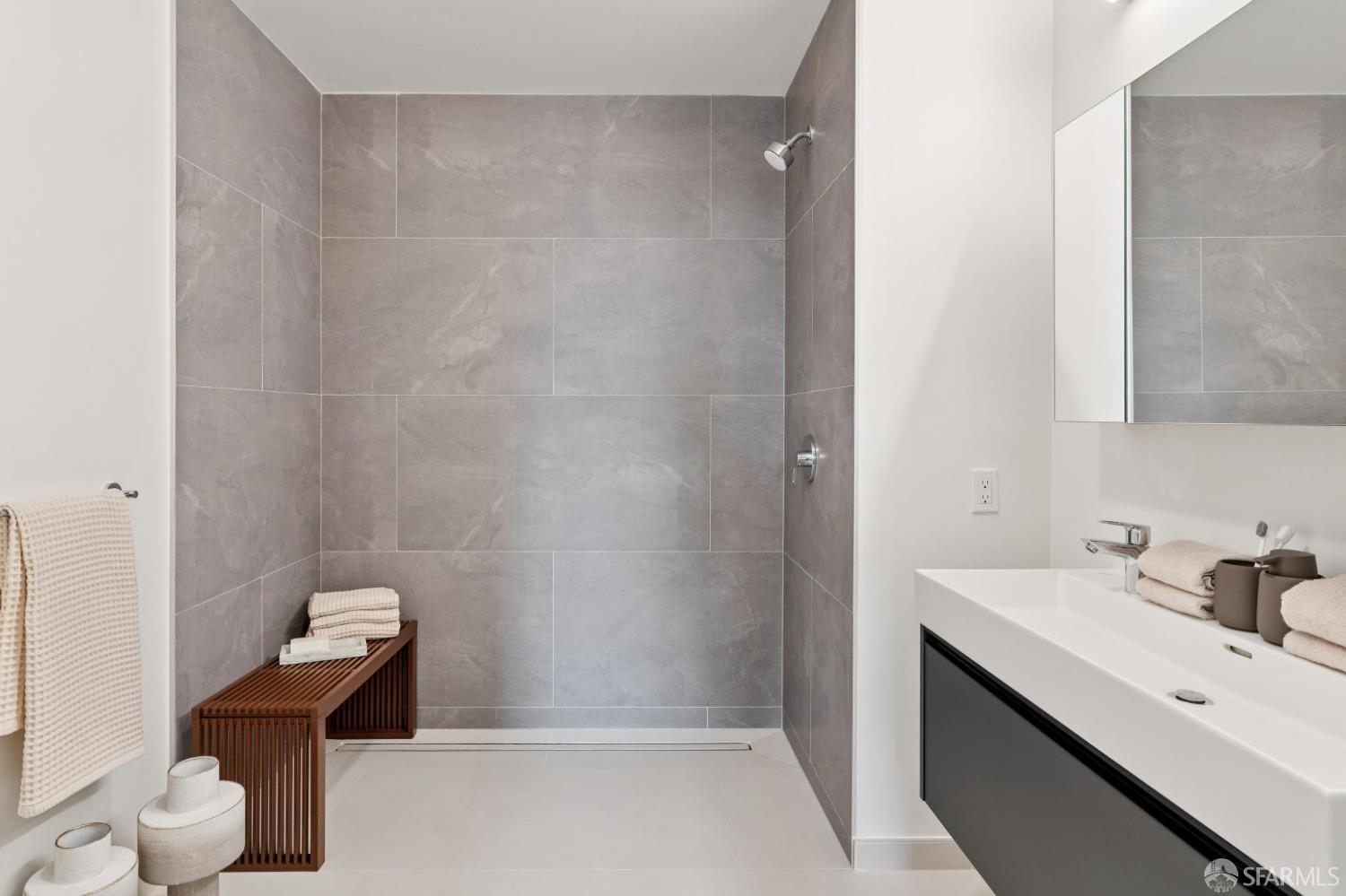 988 Harrison Street Unit: SC9