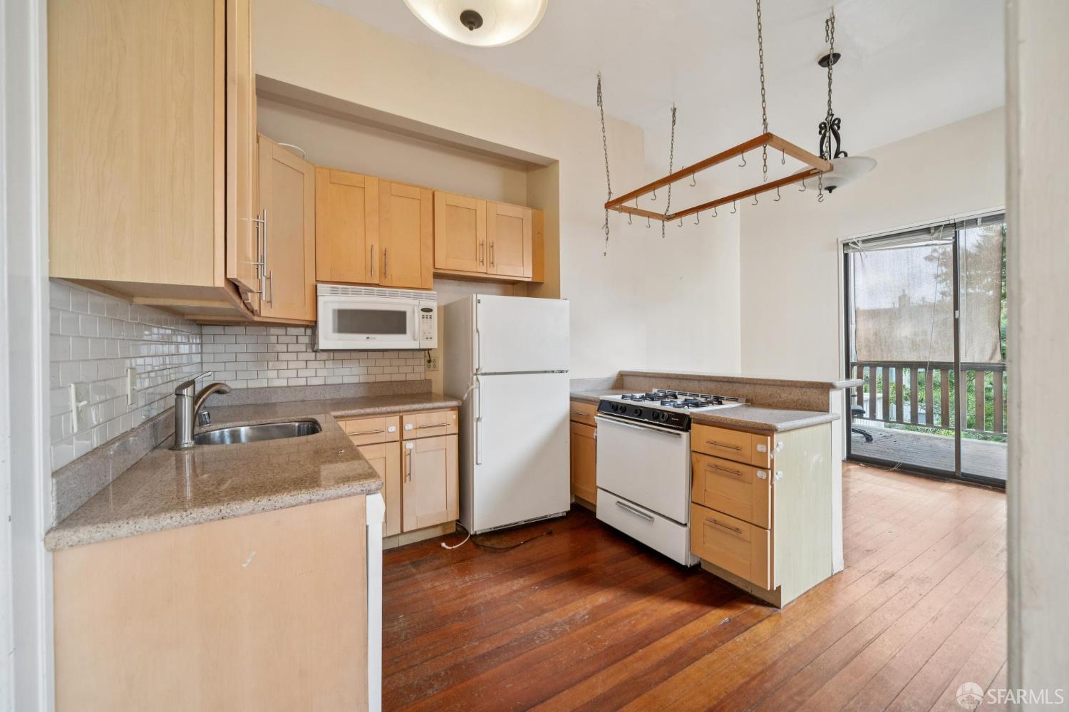 81-83 Noe Street