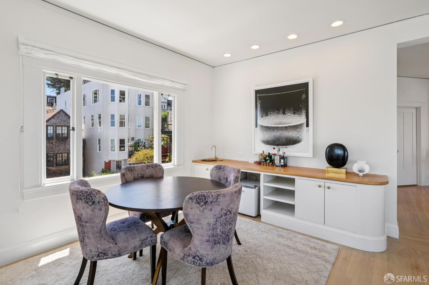 1127 Greenwich Street