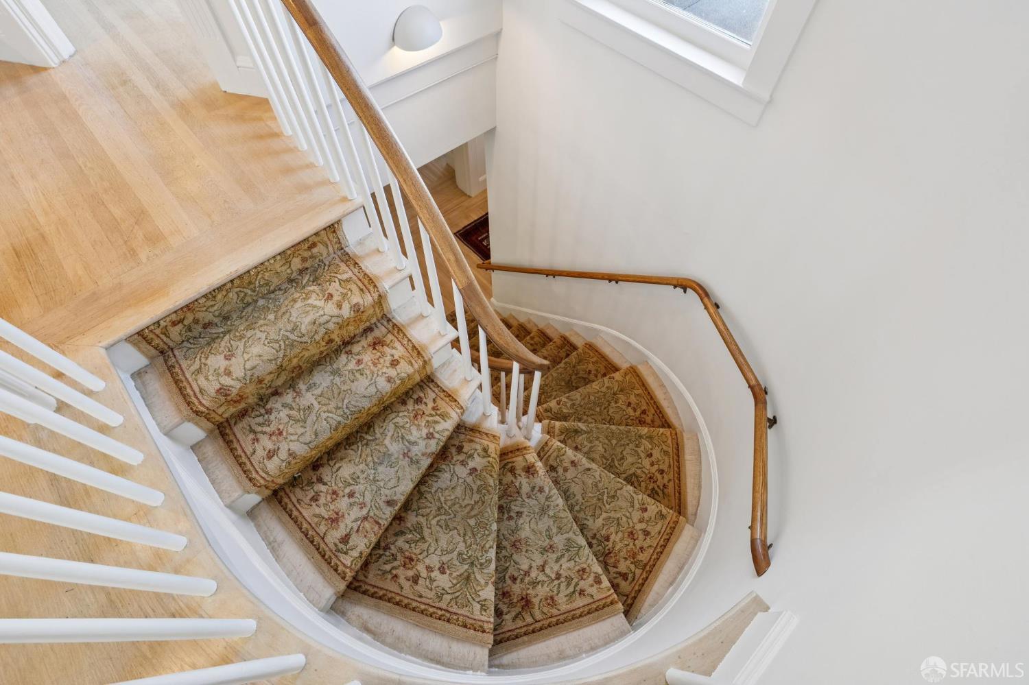 1127 Greenwich Street
