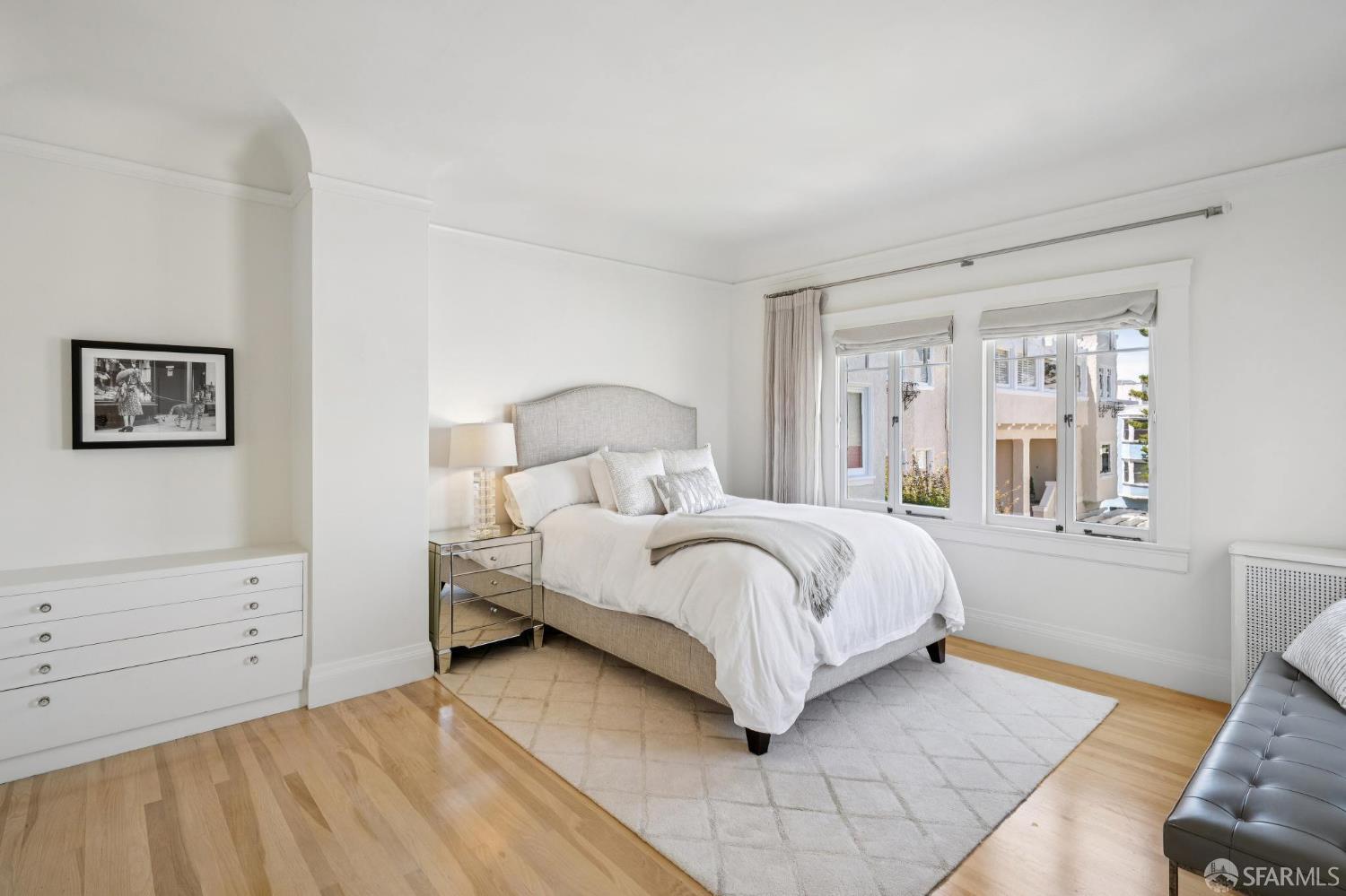 1127 Greenwich Street
