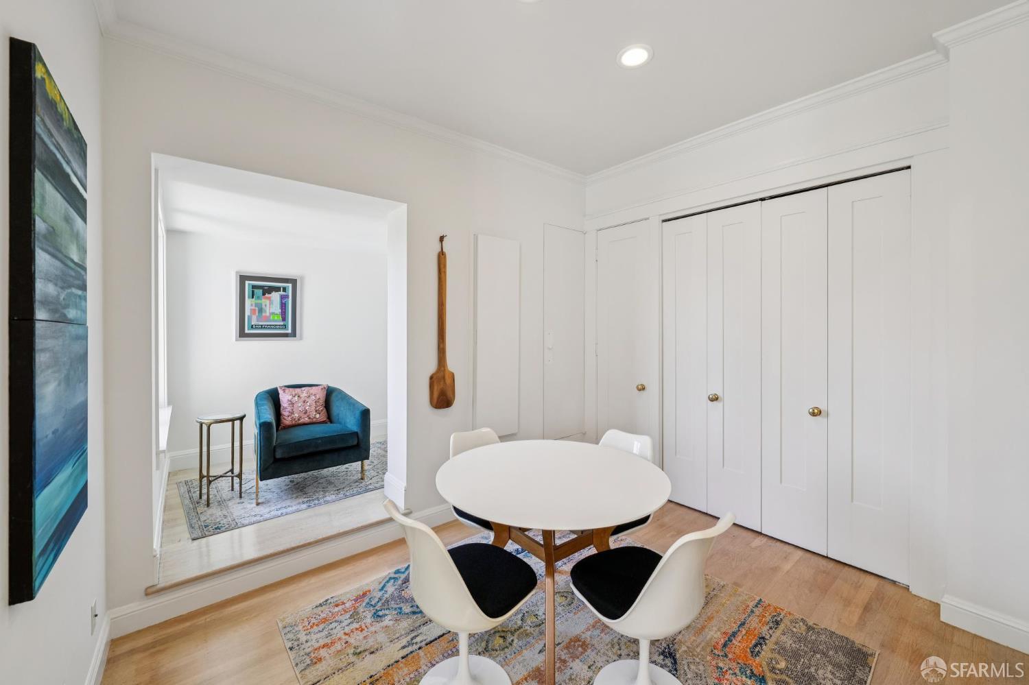 1127 Greenwich Street