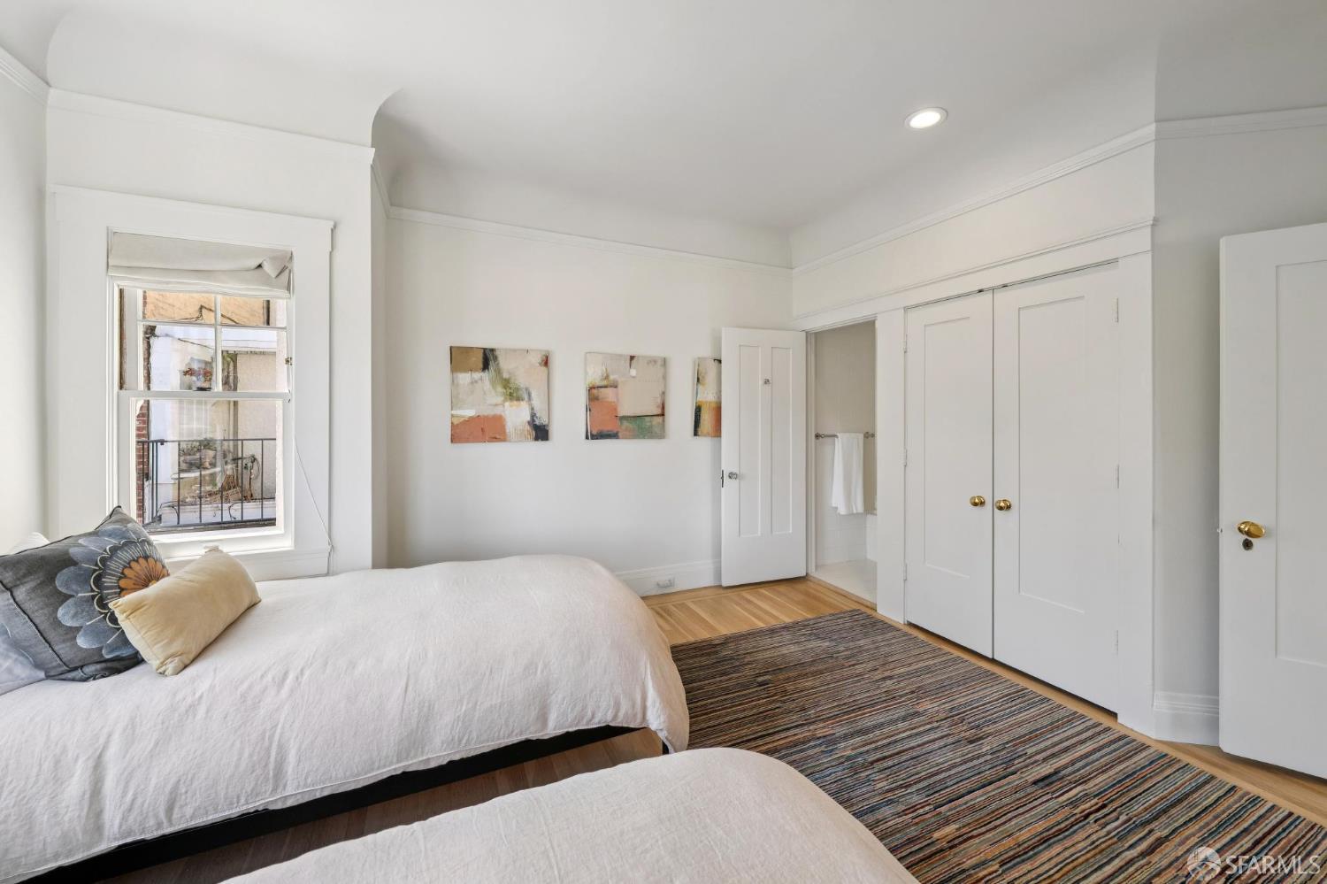 1127 Greenwich Street