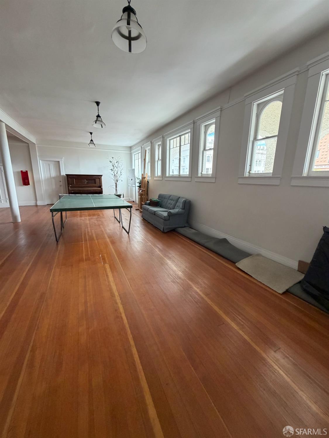 1127 Greenwich Street