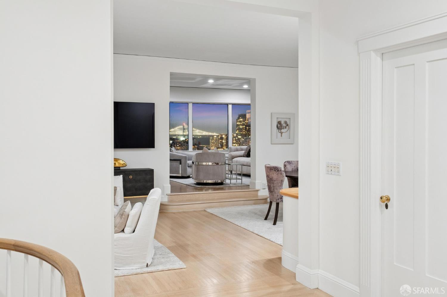 1127 Greenwich Street