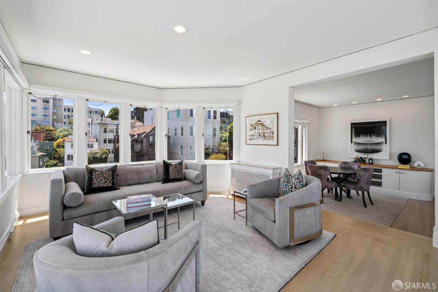 1127 Greenwich Street