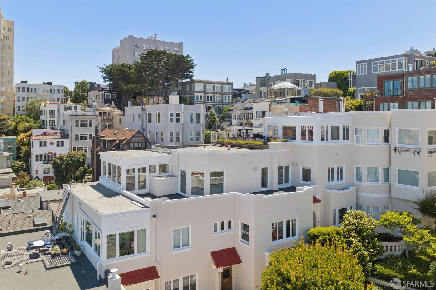 1127 Greenwich Street