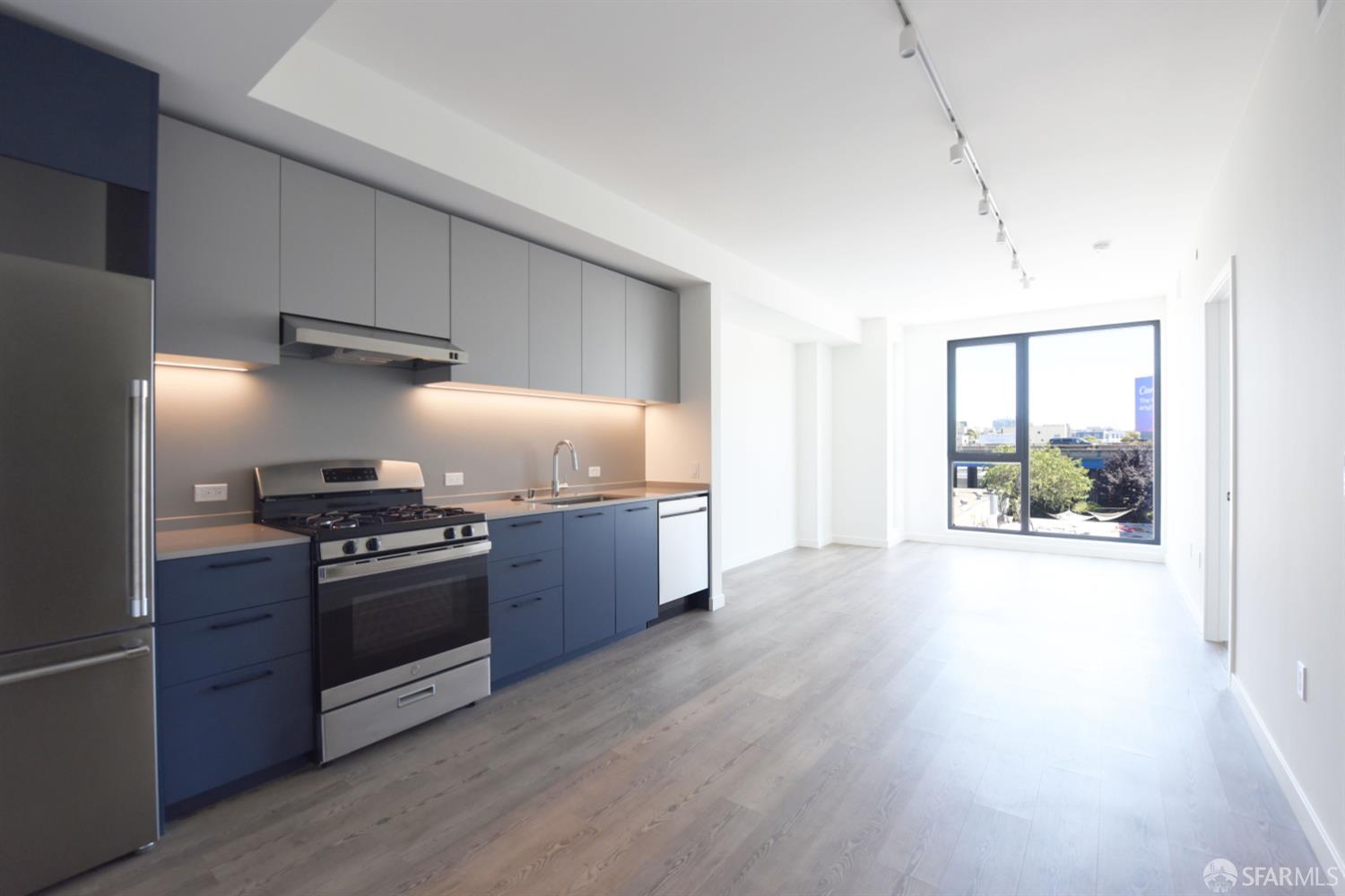 395 6th Street Unit: BM5