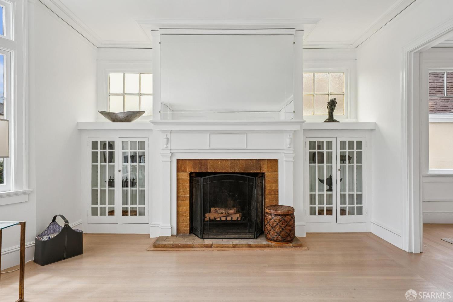 2 Lenox Way