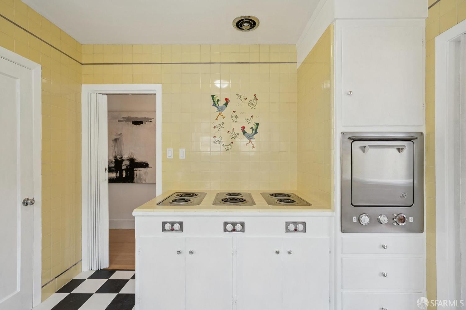 2 Lenox Way