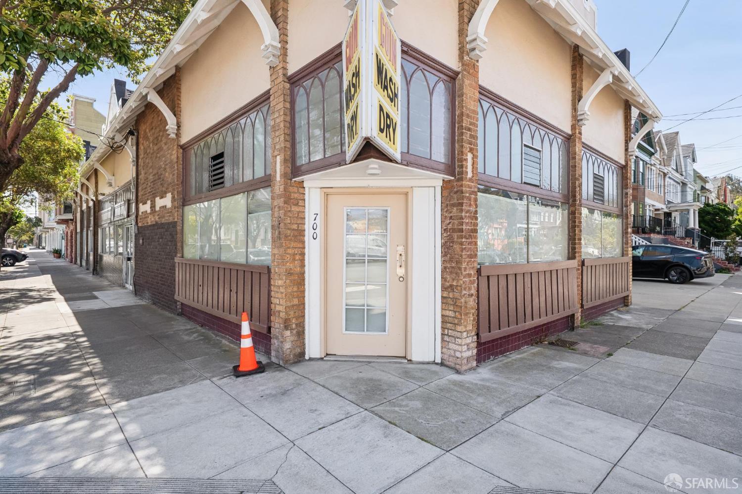 839 Cabrillo Street