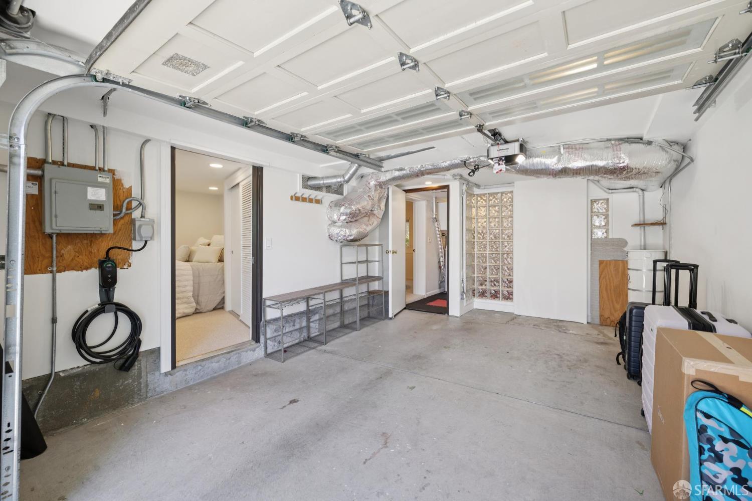 525 Moultrie Street