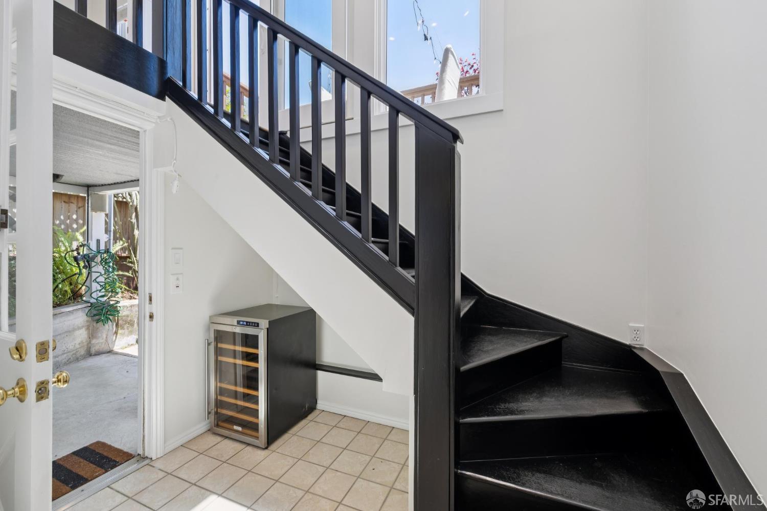 525 Moultrie Street