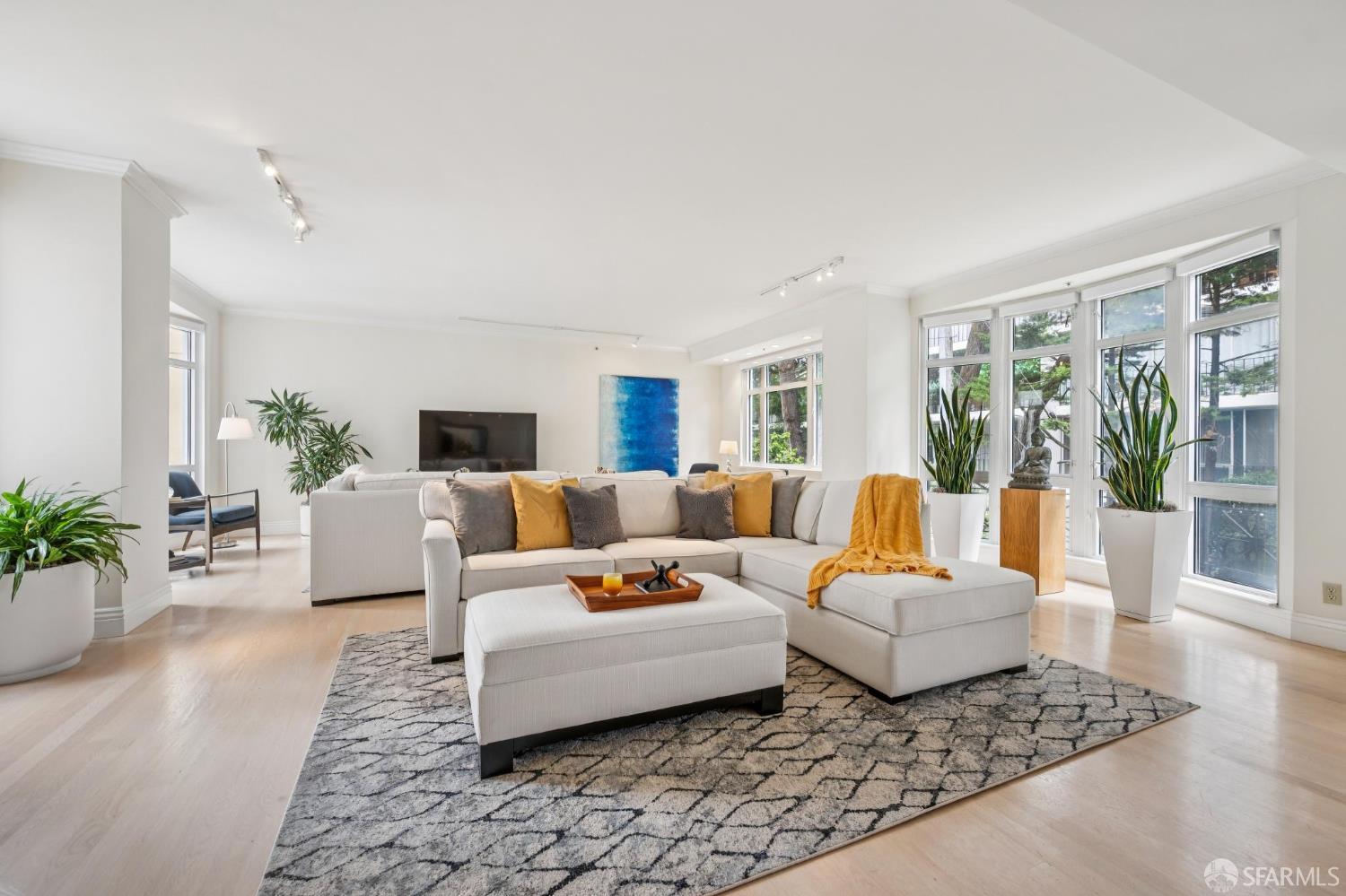 1340 Clay Street # 603