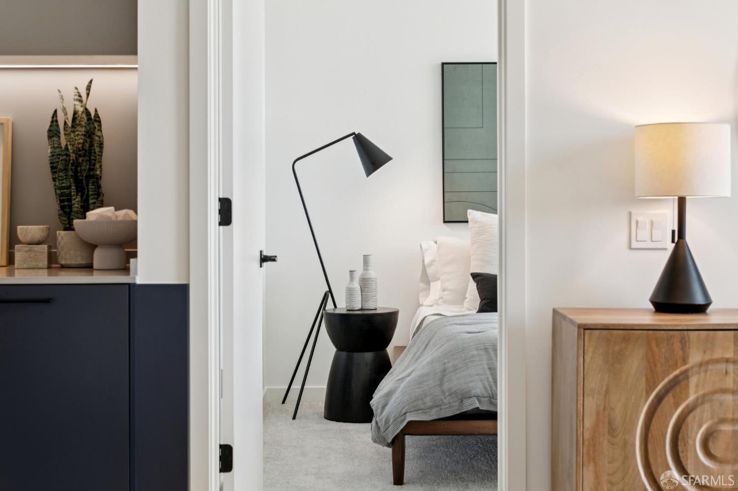 988 Harrison Street Unit: SB9