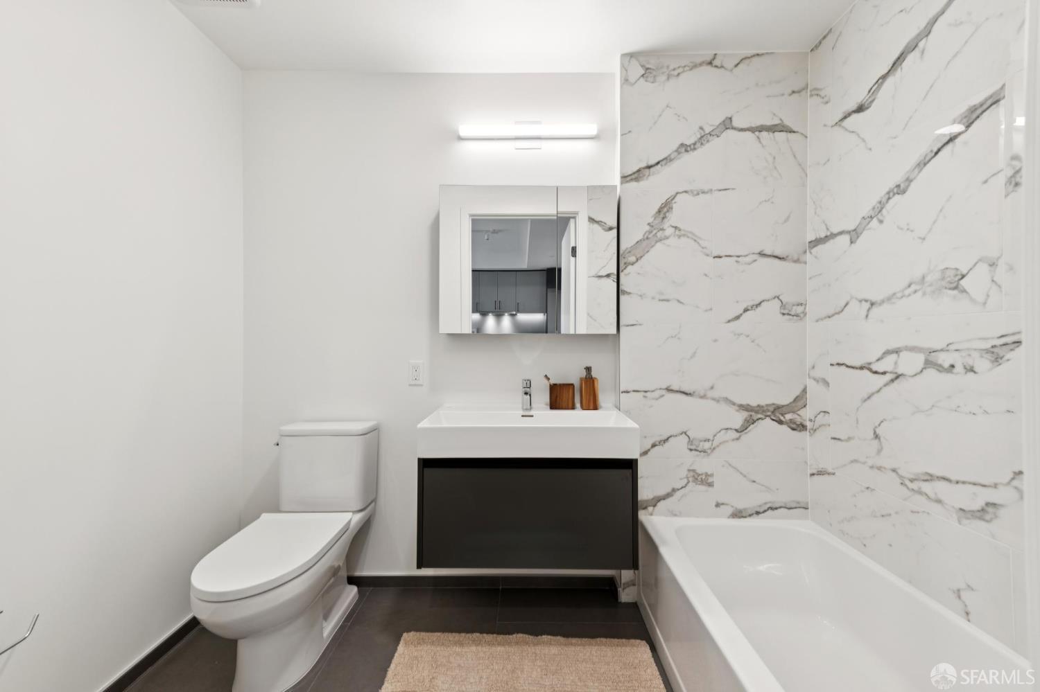 988 Harrison Street Unit: SB9
