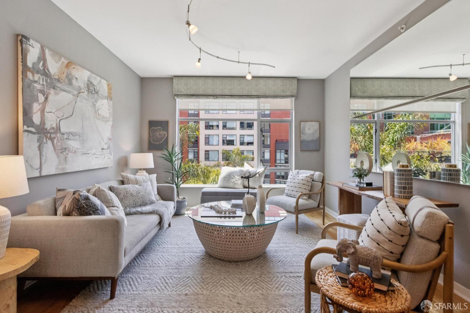 170 King Street # 828