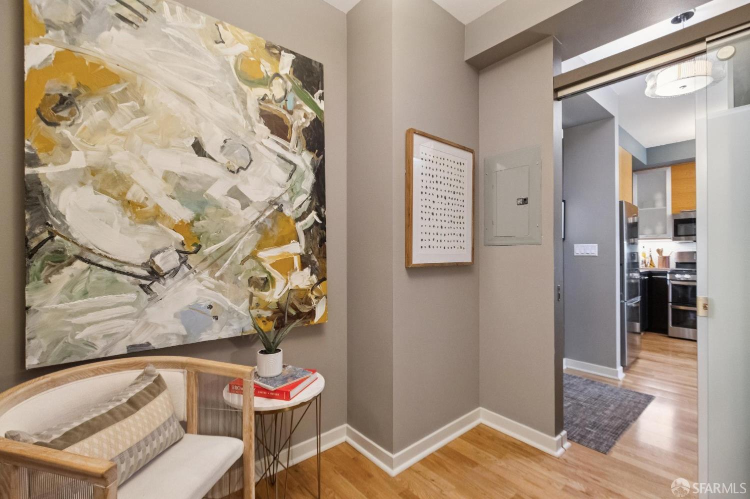170 King Street # 828